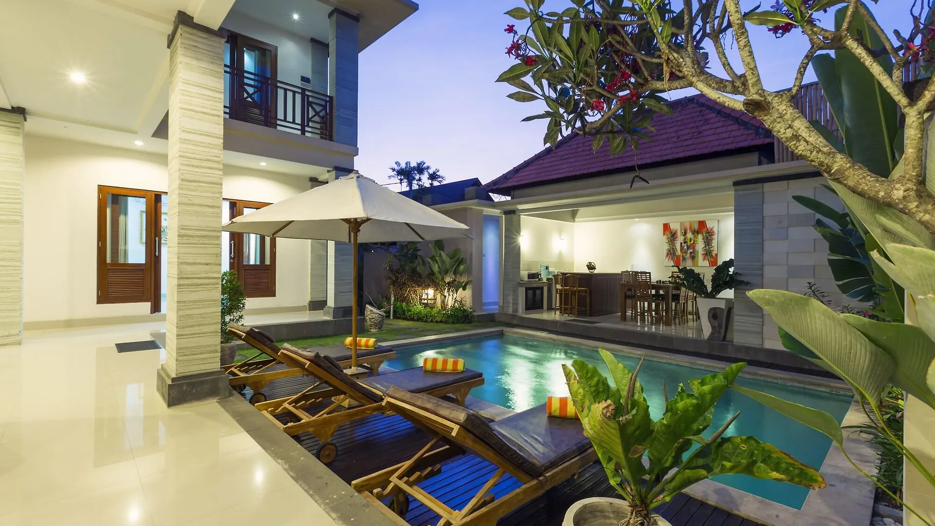 Kubal Villa & Restaurant Seminyak