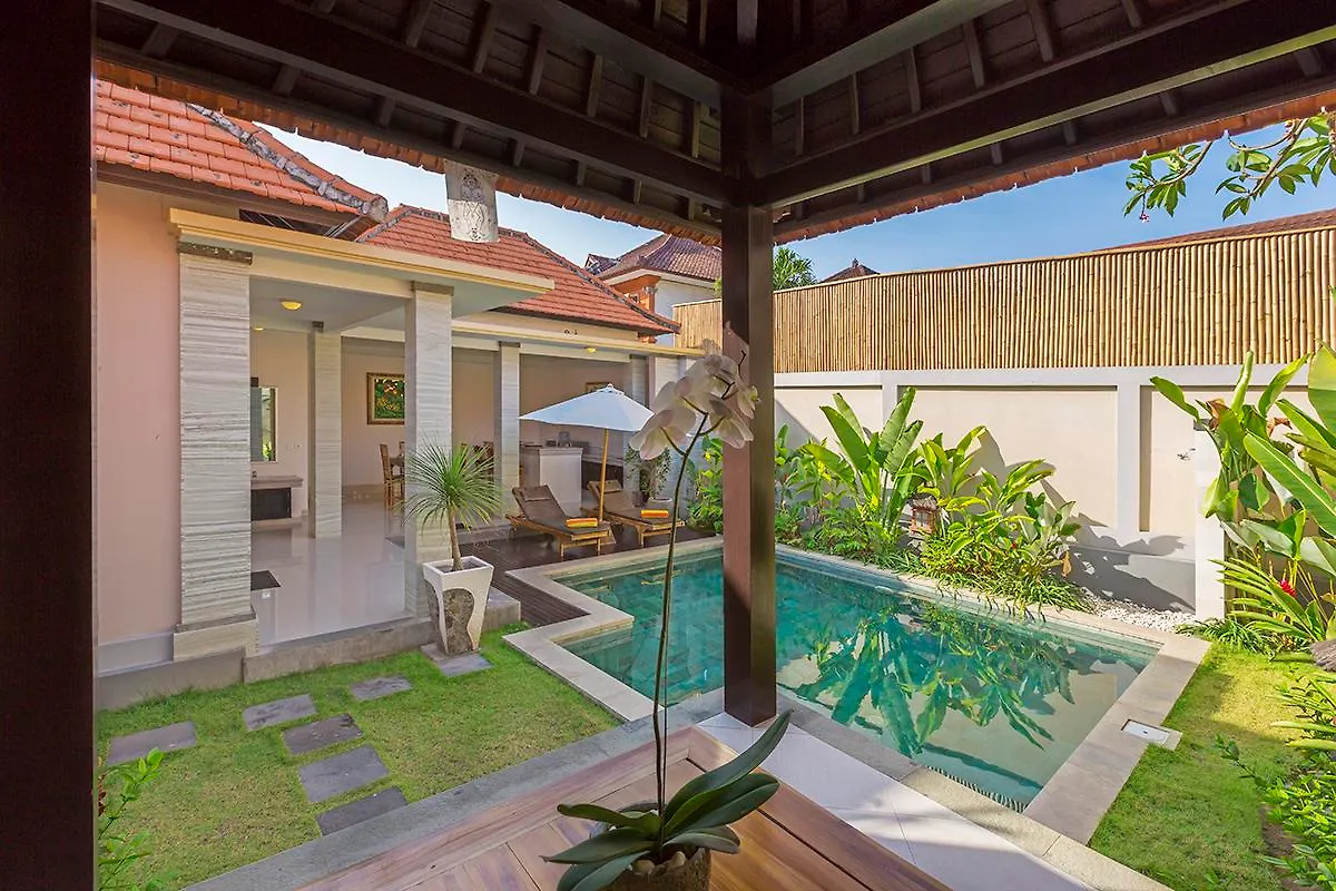 Kubal Villa & Restaurant Seminyak Indonesië