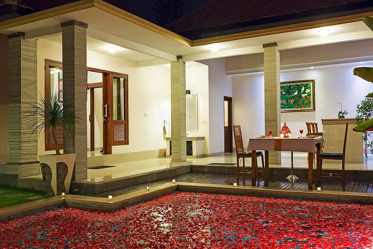 Kubal Villa & Restaurant Seminyak