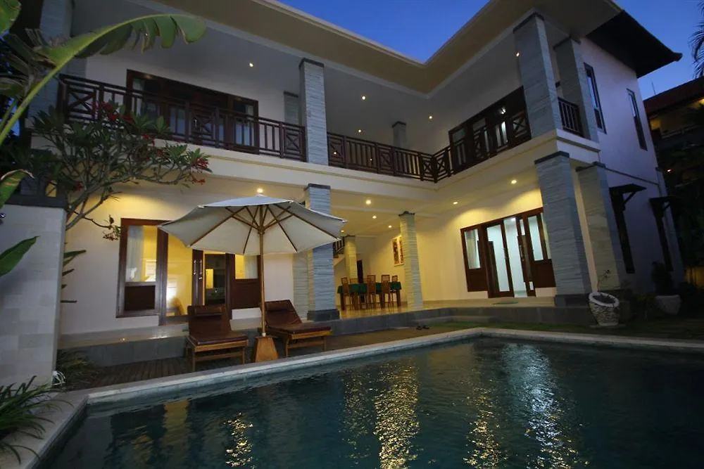 Kubal Villa & Restaurant Seminyak 0*,  Indonesië