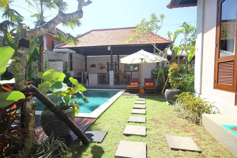 Kubal Villa & Restaurant Seminyak