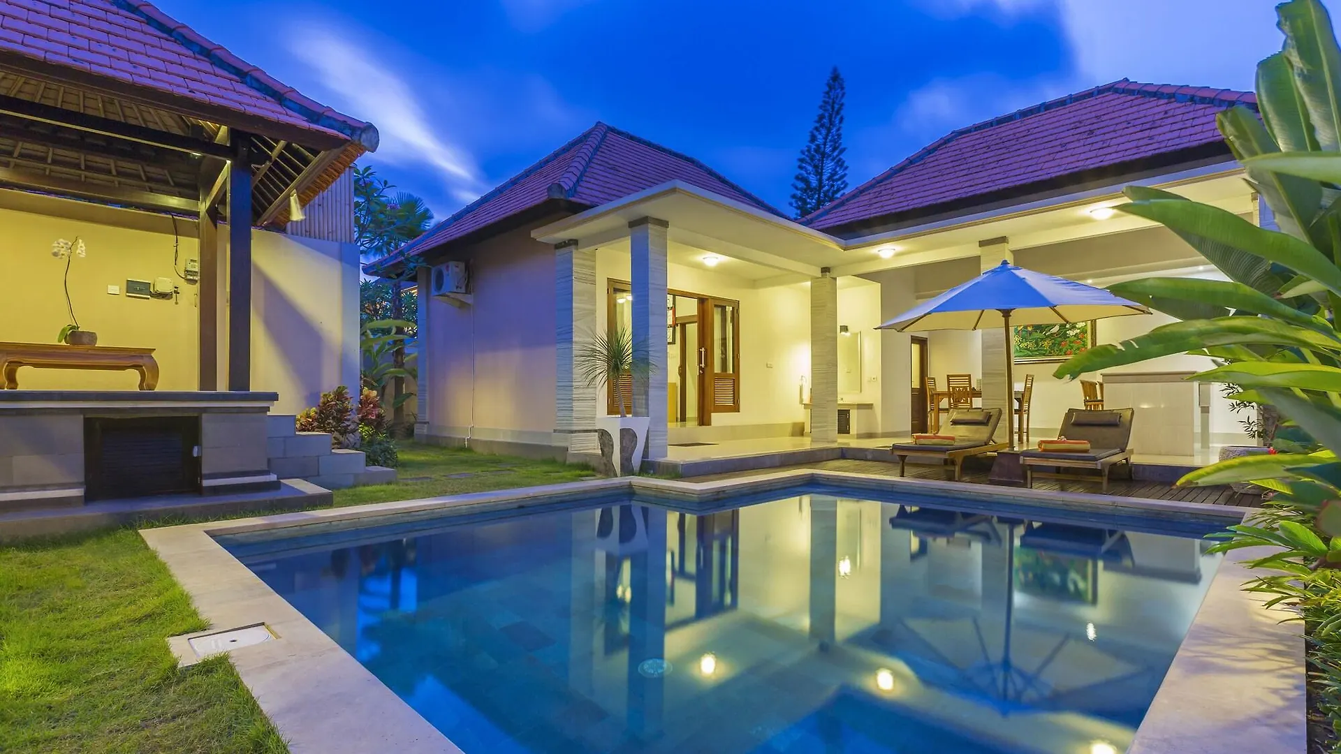 Kubal Villa & Restaurant Seminyak