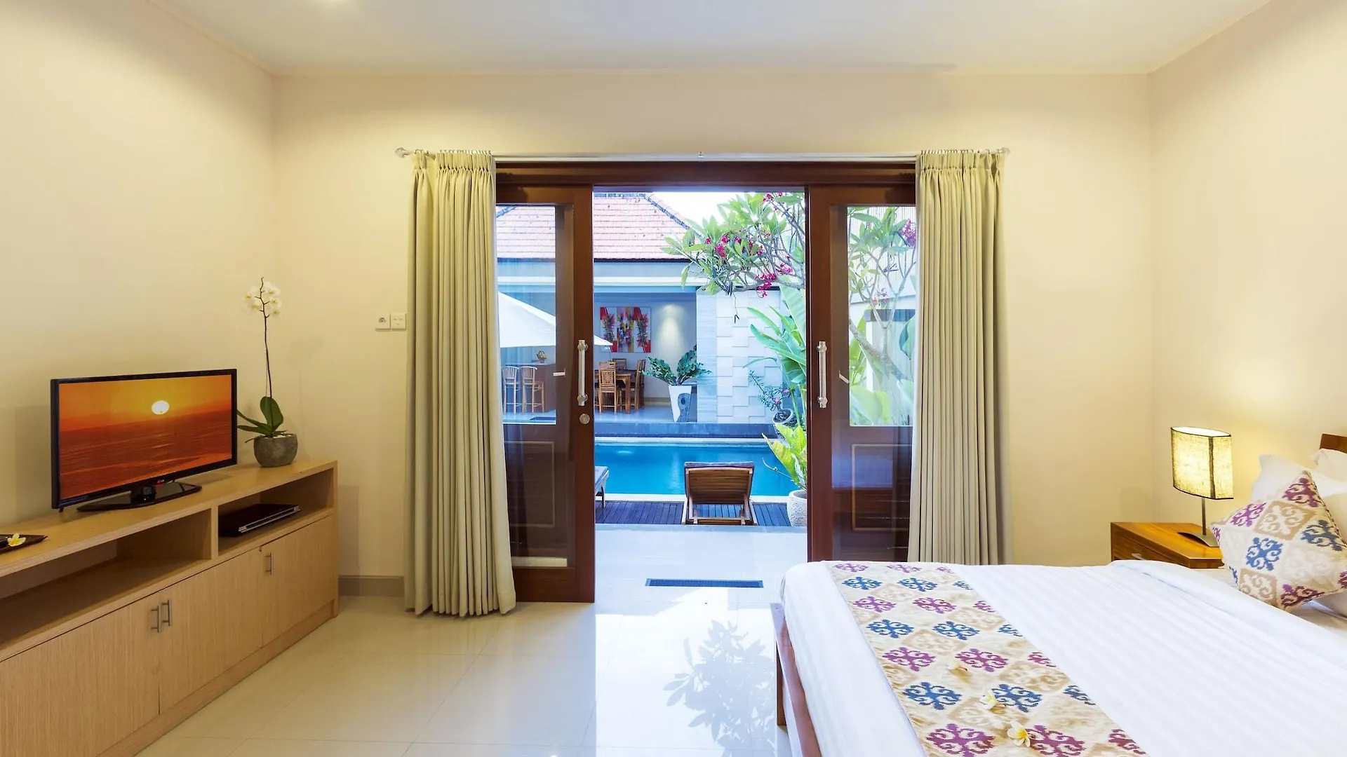 Kubal Villa & Restaurant Seminyak 0*,